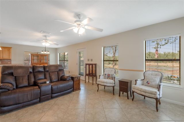 15 Lakeside, Trinity, TX 75862