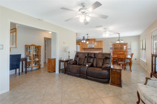 15 Lakeside, Trinity, TX 75862