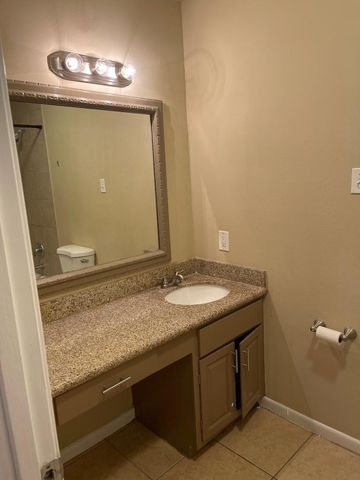 10306 Twin Hills Court, Houston, TX 77031