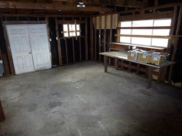 10306 Twin Hills Court, Houston, TX 77031