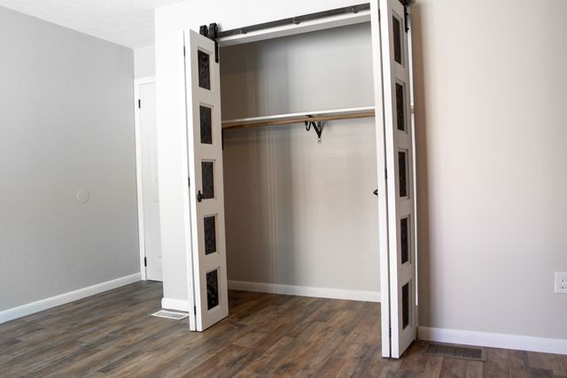 1512 Meadowbrook Road Road, Vanceburg, KY 41179