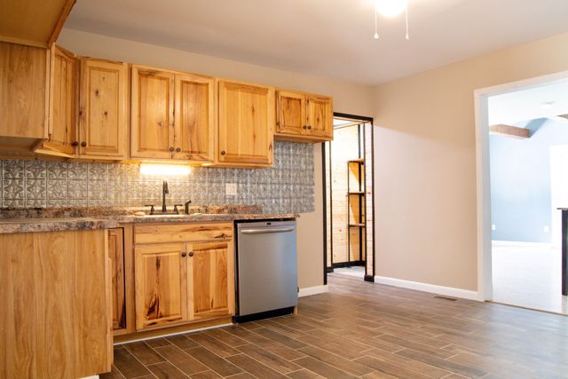 1512 Meadowbrook Road Road, Vanceburg, KY 41179