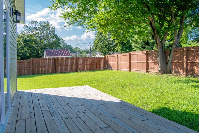 1512 Meadowbrook Road Road, Vanceburg, KY 41179