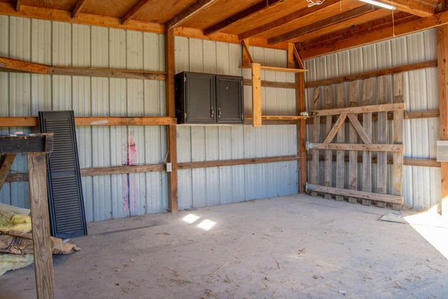 1512 Meadowbrook Road Road, Vanceburg, KY 41179