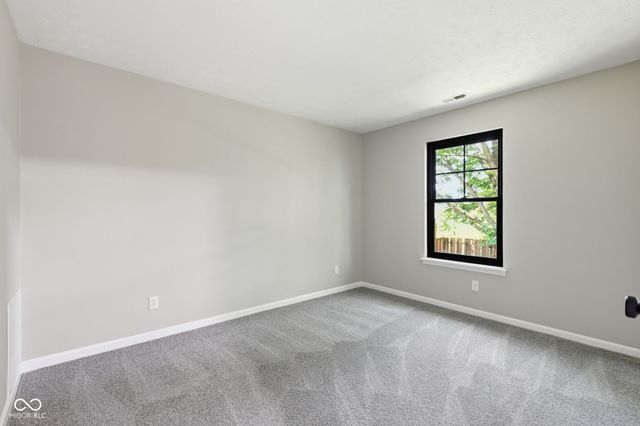 5020 Eagles Watch Drive, Indianapolis, IN 46254