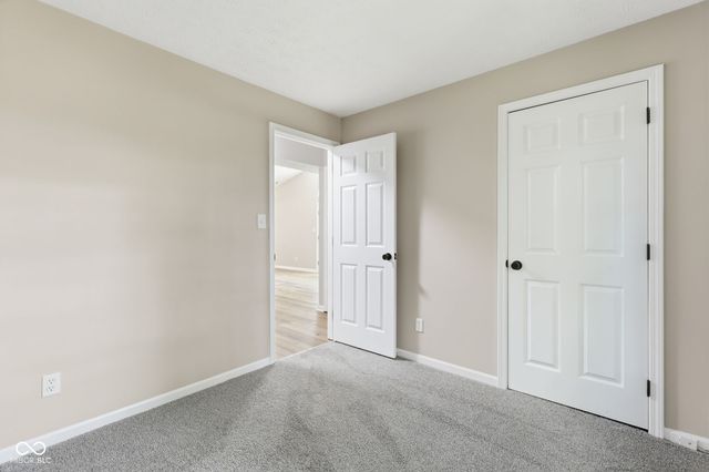 5020 Eagles Watch Drive, Indianapolis, IN 46254
