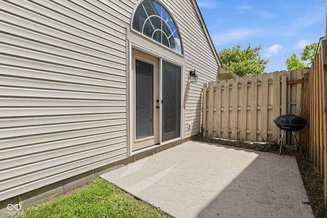 5020 Eagles Watch Drive, Indianapolis, IN 46254