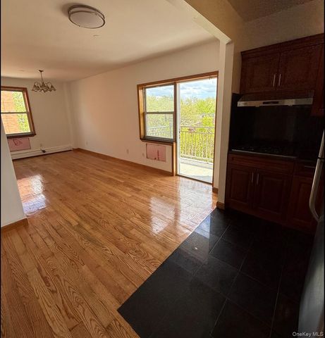 7177 159th Street 3D, Fresh Meadows, NY 11365