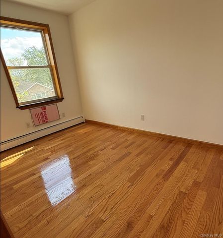 7177 159th Street 3D, Fresh Meadows, NY 11365