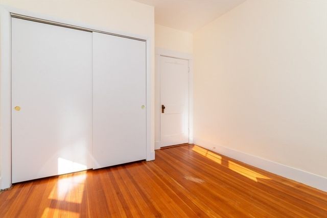 8 Hastings St 2, Boston, MA 02132