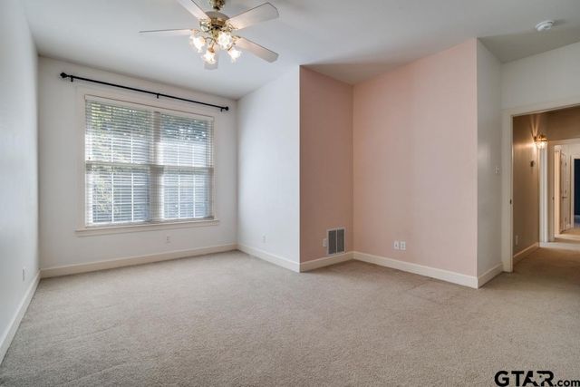 1624 Meadowlark Lane, Hideaway, TX 75771