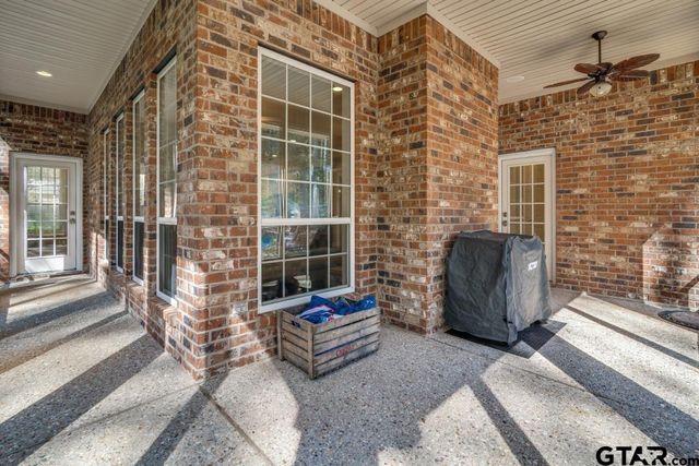 1624 Meadowlark Lane, Hideaway, TX 75771