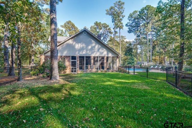 1624 Meadowlark Lane, Hideaway, TX 75771