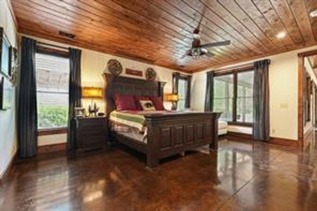 341 Blackberry Trail, Ball Ground, GA 30107