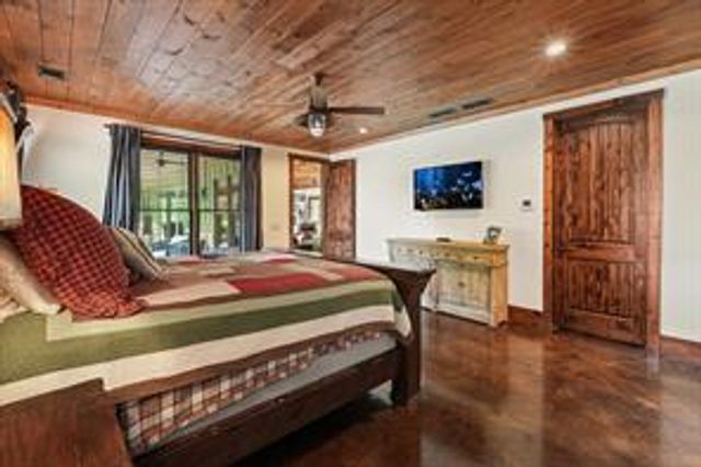 341 Blackberry Trail, Ball Ground, GA 30107