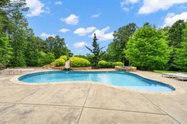 341 Blackberry Trail, Ball Ground, GA 30107