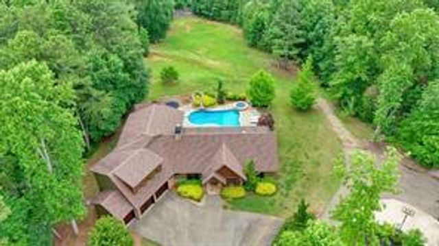 341 Blackberry Trail, Ball Ground, GA 30107