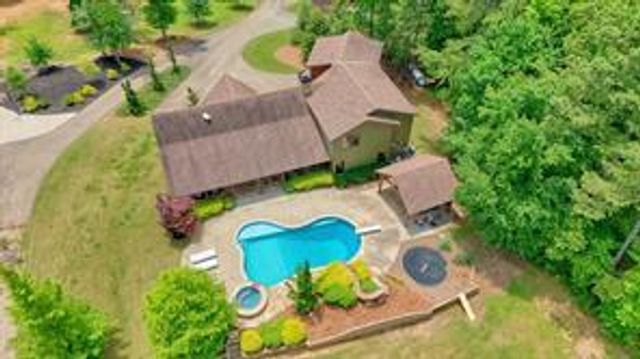 341 Blackberry Trail, Ball Ground, GA 30107