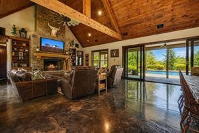 341 Blackberry Trail, Ball Ground, GA 30107