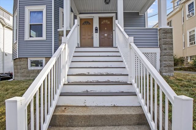 25-27 Kenwood Rd 1, Everett, MA 02149