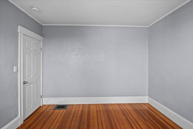 25-27 Kenwood Rd 1, Everett, MA 02149