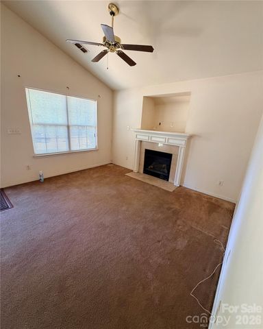 3834 Brookchase Lane, Charlotte, NC 28205