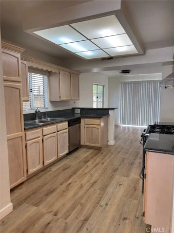 11450 186th Street, Artesia, CA 90701