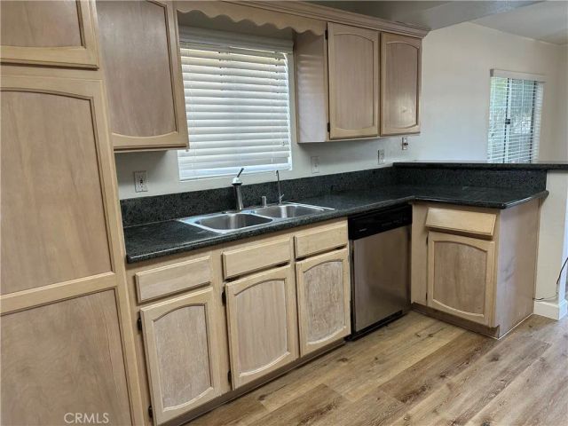 11450 186th Street, Artesia, CA 90701
