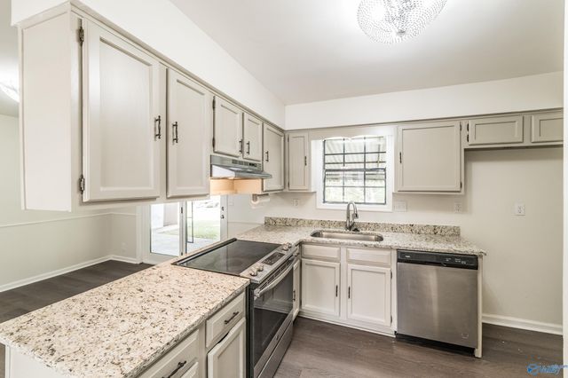 14016 Mariellen Road SW, Huntsville, AL 35803