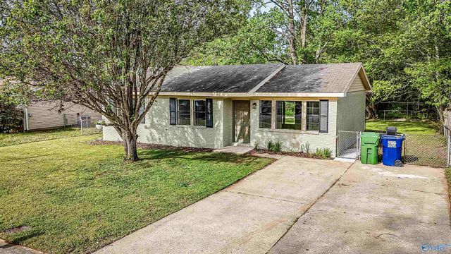 14016 Mariellen Road SW, Huntsville, AL 35803