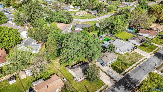 14016 Mariellen Road SW, Huntsville, AL 35803