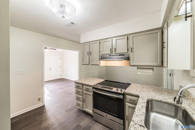 14016 Mariellen Road SW, Huntsville, AL 35803