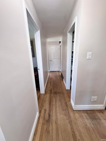 2104 S Dorothy Street, South Bend, IN 46613