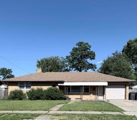 2104 S Dorothy Street, South Bend, IN 46613