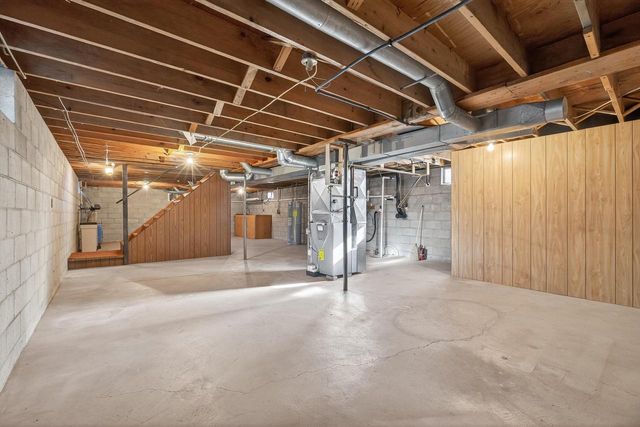 4555 LYNN HILL ROAD, Nekoosa, WI 54457