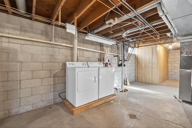 4555 LYNN HILL ROAD, Nekoosa, WI 54457