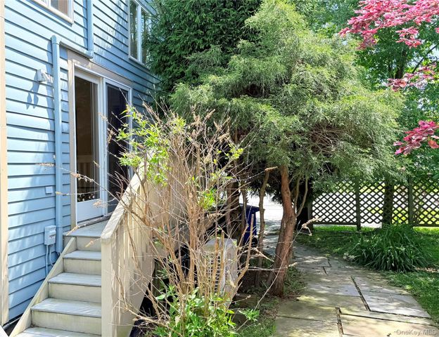 82 Wallkill Avenue, Montgomery, NY 12549