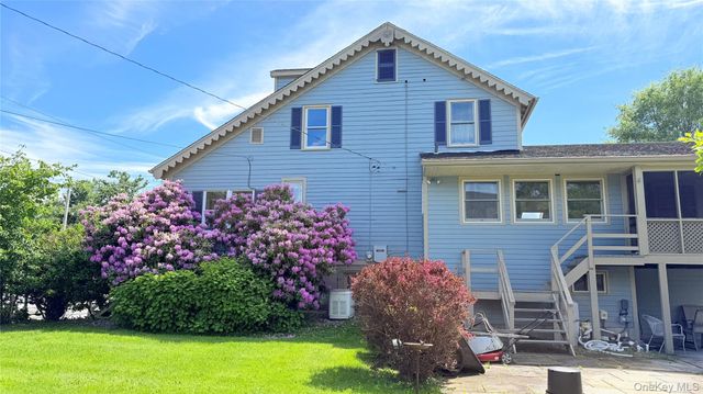 82 Wallkill Avenue, Montgomery, NY 12549