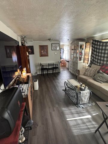 105 State, Cumberland, KY 40823