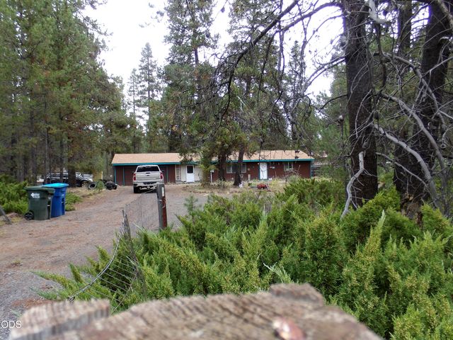 15972 Bull Bat Lane, La Pine, OR 97739