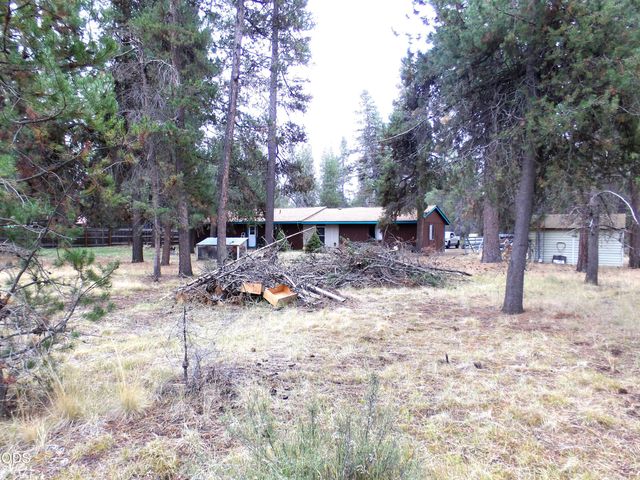 15972 Bull Bat Lane, La Pine, OR 97739