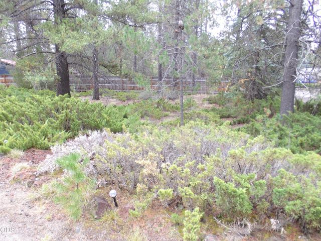 15972 Bull Bat Lane, La Pine, OR 97739