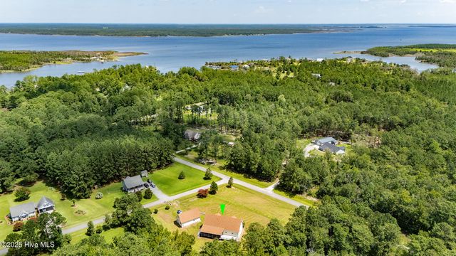 35 Bayview Drive, Merritt, NC 28556