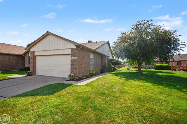 48470 Rosewood Lane, Chesterfield Twp, MI 48051
