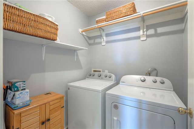 12293 S Mullen Road, Olathe, KS 66062