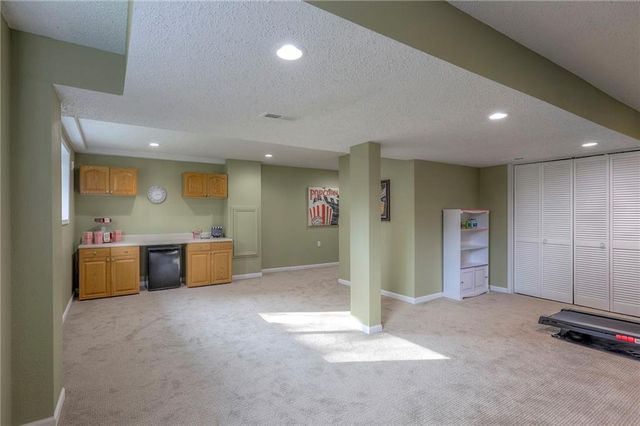 12293 S Mullen Road, Olathe, KS 66062