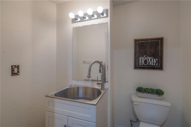 12293 S Mullen Road, Olathe, KS 66062