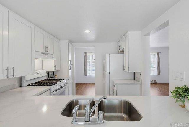 2041 MANZANA Way, San Diego, CA 92139
