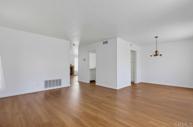 2041 MANZANA Way, San Diego, CA 92139