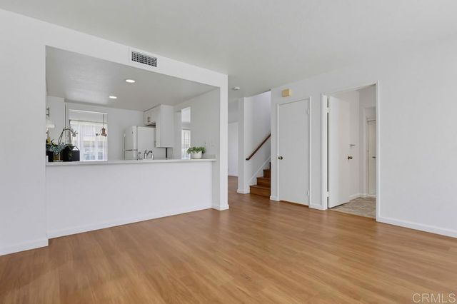 2041 MANZANA Way, San Diego, CA 92139